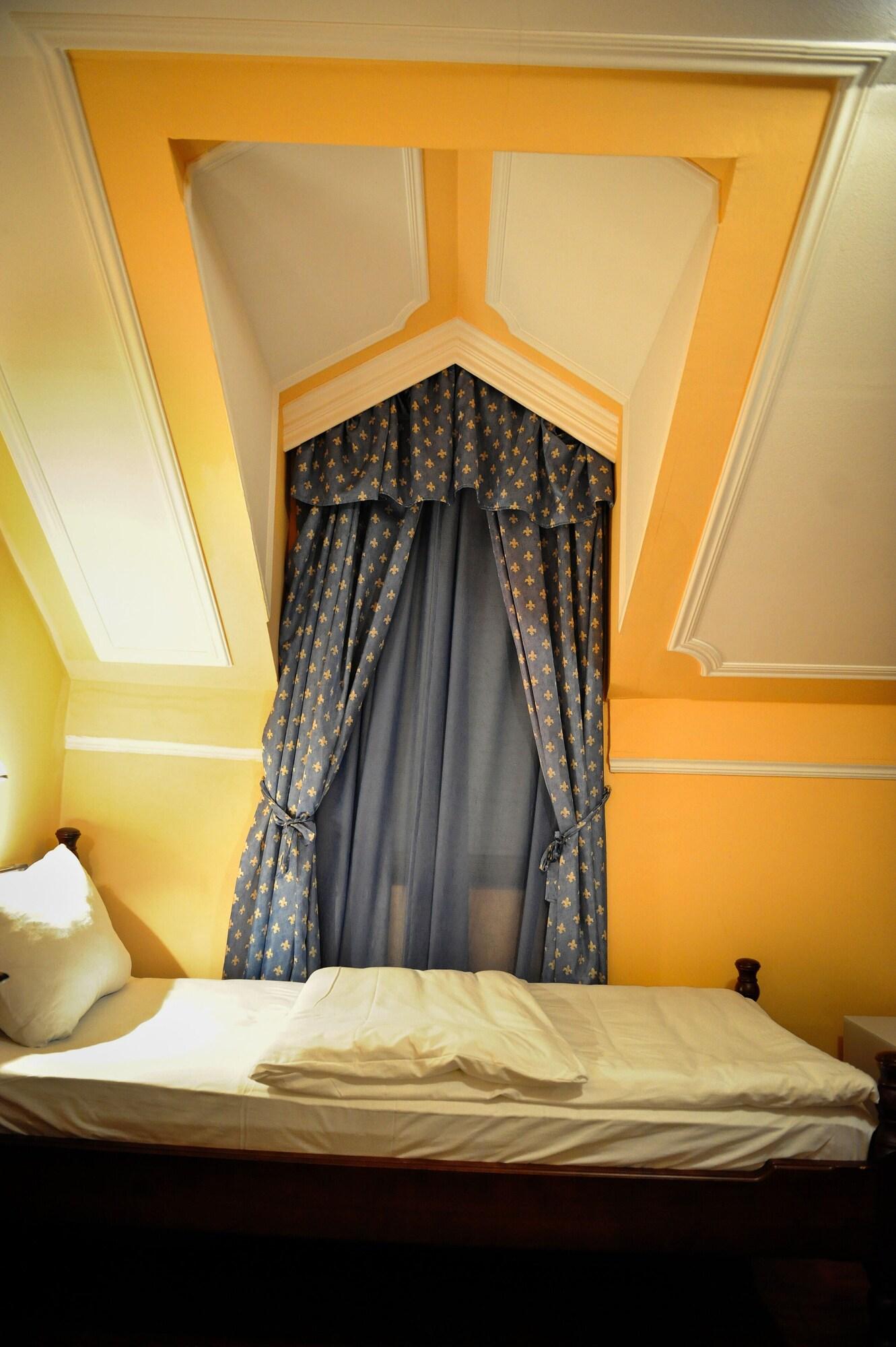 Hotel Evropa Podgorica Ngoại thất bức ảnh