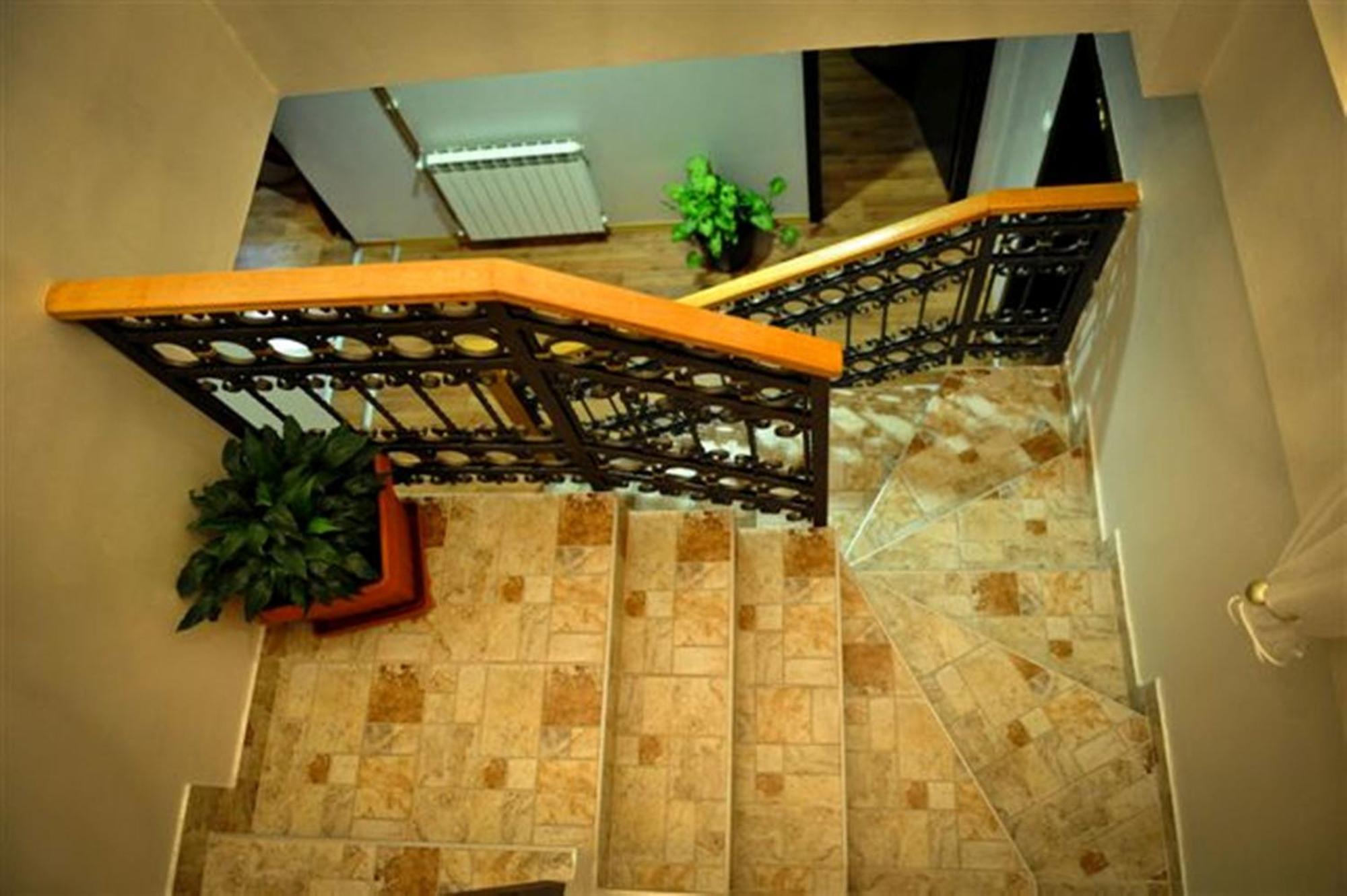 Hotel Evropa Podgorica Ngoại thất bức ảnh